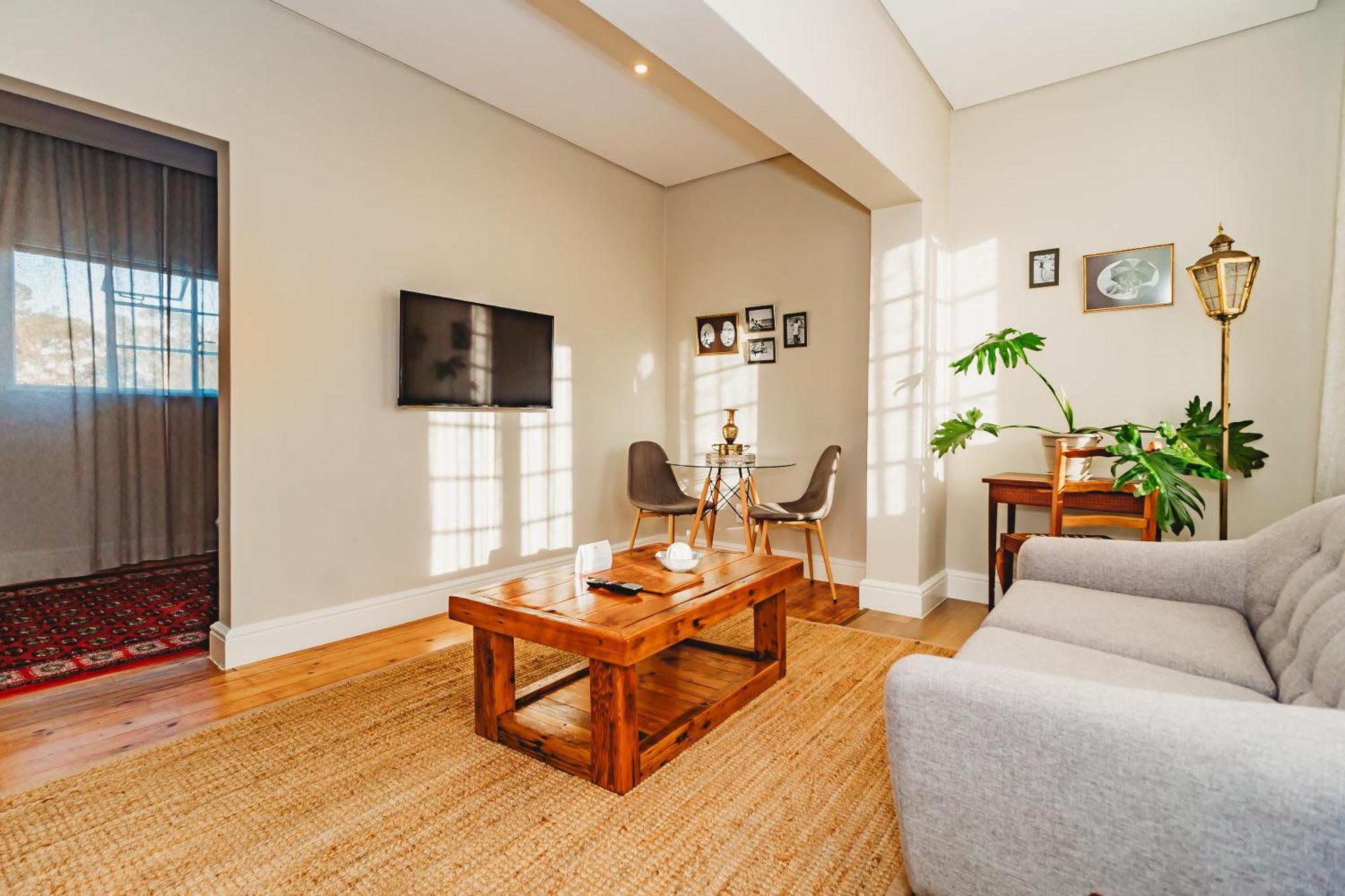 The Hawthorn Boutique Hotel George Esterno foto